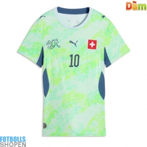 Billiga Schweiz Granit Xhaka #10 Bortatröja Dam VM 2026 Kortärmad